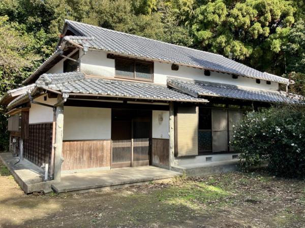 荒尾市本井手 中古一戸建て