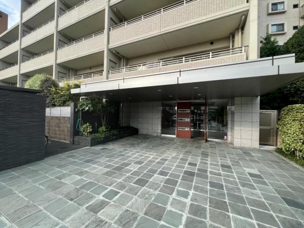 エントランス エントランス