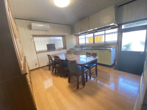 ダイニング ダイニング