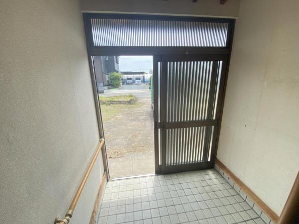 玄関 玄関