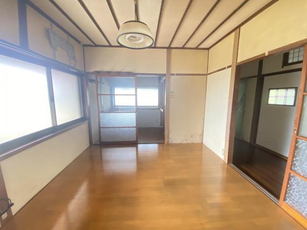 ダイニング ダイニング