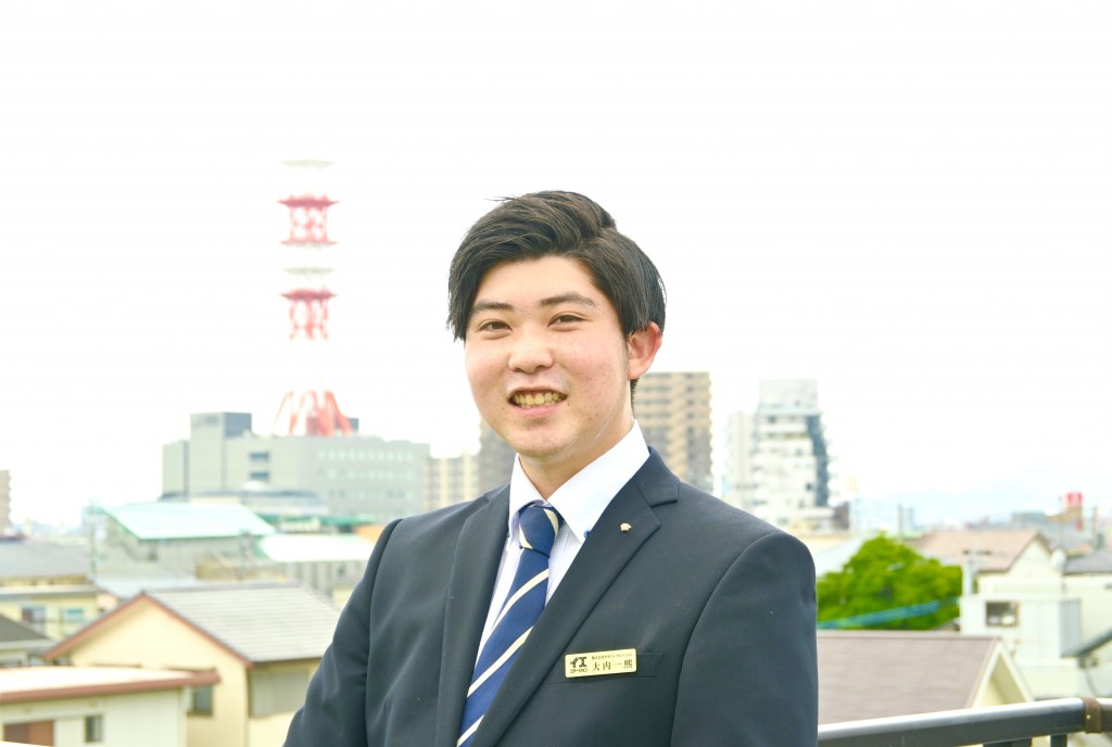 スタッフ