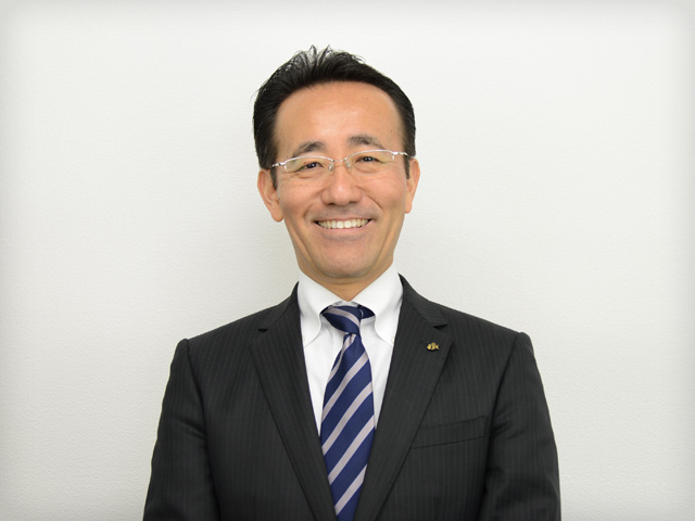 スタッフ